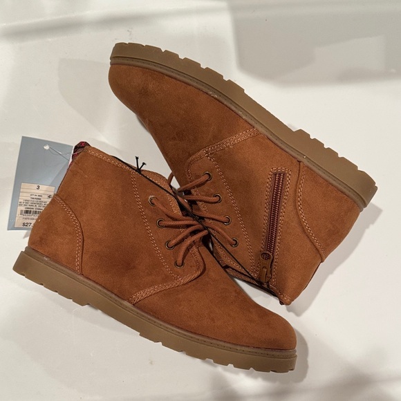 Cat & Jack Other - Cat & Jack Brown Ronin Boots